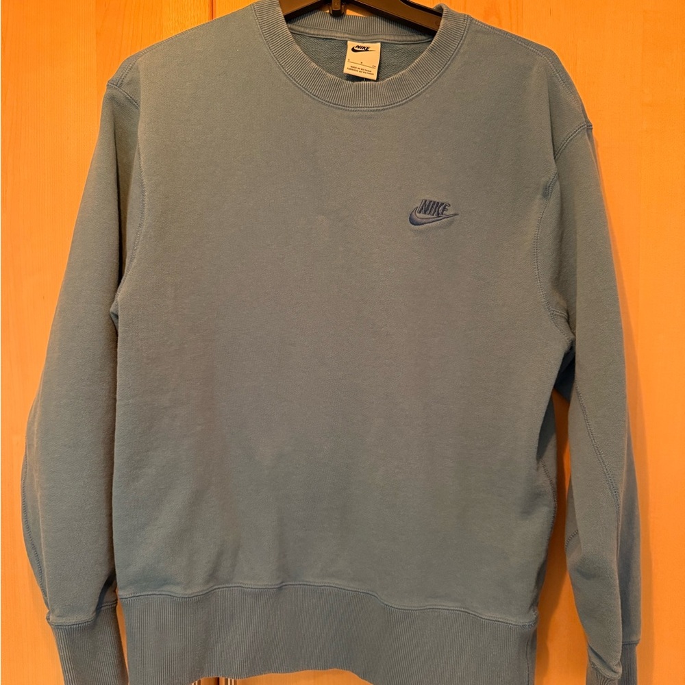 Nike Men's Blue Crewneck Sweater